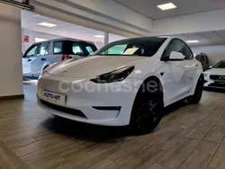 Eléctrico Usado 2022 Tesla Model Y RWD SUV | 28.800 €