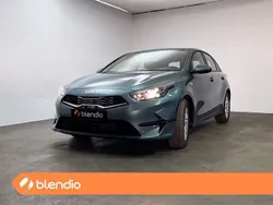 Gris Usado 2023 Kia Ceed Utilitario | 23.400 € (Caro)