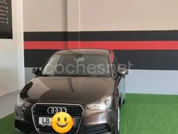 Violeta / lila Usado 2015 Audi A1 Utilitario | 9000 € (Super precio)