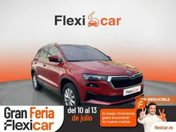 Rojo Usado 2023 Skoda Karoq Ambition SUV | 19.690 € (Buen precio)