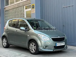 Azul Usado 2011 Opel Agila Selective Berlina | 4890 €
