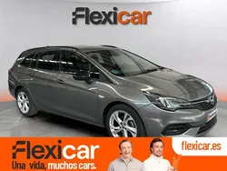 Gris / plata Usado 2021 Opel Astra Ultimate Familiar | 14.390 € (Precio justo)