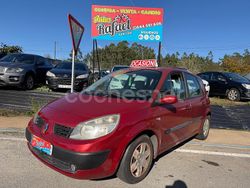 Granate Usado 2007 Renault Scénic II Monovolumen | 3800 €
