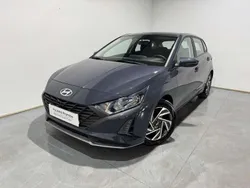 Gris Nuevo 2024 Hyundai i20 Utilitario | 15.900 € (Buen precio)