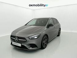 Gris montaña Usado 2022 Mercedes 200 AMG line | 23.760 €