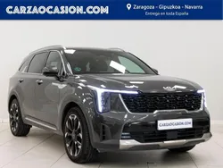 Gris / plata Usado 2024 Kia Sorento SUV | 46.900 € (Caro)