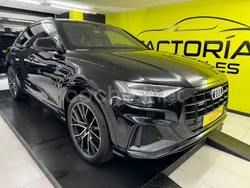Negro Usado 2019 Audi Q8 Ambiente SUV | 65.990 €