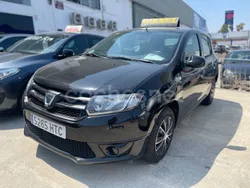 Negro Usado 2013 Dacia Sandero Lauréate Utilitario | 6500 € (Precio justo)