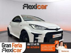 Blanco Usado 2022 Toyota Yaris Utilitario | 30.990 € (Buen precio)
