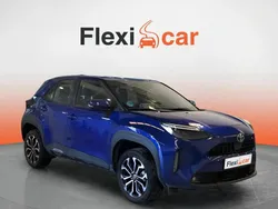 Azul Usado 2022 Toyota Yaris Hybrid Active | 19.990 € (Precio justo)