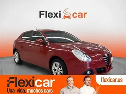 Rojo Usado 2015 Alfa Romeo Giulietta Distinctive Utilitario | 10.990 € (Precio justo)
