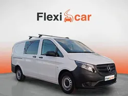 Blanco Usado 2021 Mercedes Vito Monovolumen | 25.290 € (Precio justo)