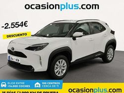 Blanco Usado 2024 Toyota Yaris Cross Business Edition SUV | 22.522 € (Precio justo)