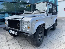 Gris / plata Usado 2002 Land Rover Defender SE SUV | 38.900 €