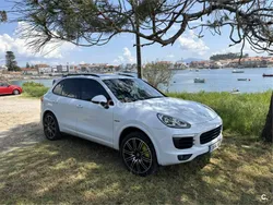 Blanco Usado 2015 Porsche Cayenne S E-Hybrid SUV | 32.100 € (Buen precio)