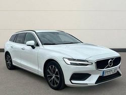Blanco Usado 2022 Volvo V60 Momentum Familiar | 27.700 € (Buen precio)