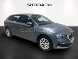 Gris Usado 2024 Skoda Scala Selection Utilitario | 18.690 € (Un poco caro)