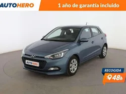 Azul Usado 2015 Hyundai i20 Utilitario | 9699 € (Un poco caro)