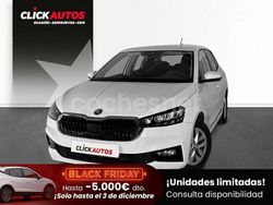Blanco Usado 2024 Skoda Fabia Ambition Utilitario | 15.150 € (Precio justo)
