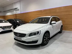 Blanco Usado 2018 Volvo V60 Momentum Familiar | 12.990 €