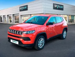 Rojo Usado 2023 Jeep Compass Longitude SUV | 24.990 € (Buen precio)