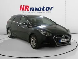 Negro Usado 2018 Hyundai i40 Familiar | 14.290 € (Precio justo)