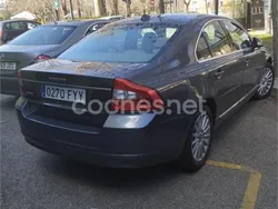 Gris / plata Usado 2007 Volvo S80 Summum Berlina | 10.000 €