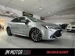 Gris / plata Usado 2023 Toyota Corolla Edition Berlina | 24.900 € (Precio justo)