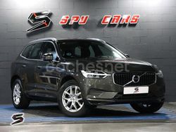 Gris / plata Usado 2020 Volvo XC60 Momentum SUV | 28.800 € (Buen precio)