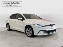 Blanco Usado 2023 VW Golf VIII Life Berlina | 23.900 € (Un poco caro)