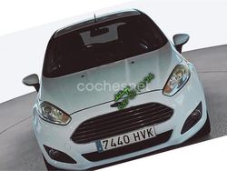 Blanco Usado 2014 Ford Fiesta Trend Berlina | 4300 €