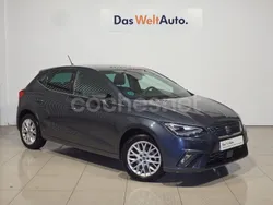 Gris / plata Usado 2024 Seat Ibiza Berlina | 17.500 € (Precio justo)