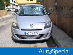 Gris Usado 2010 Renault Grand Scénic III Dynamique Monovolumen | 5190 € (Precio justo)