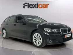 Negro Usado 2020 BMW 318 Familiar | 20.390 € (Buen precio)