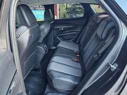 Gris Usado 2022 Peugeot 3008 Allure SUV | 19.990 € (Precio justo)