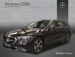 Verde olivo mate Nuevo 2024 Mercedes E220 Advanced | 62.900 € (Precio justo)