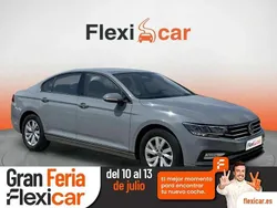 Gris Usado 2022 VW Passat Business Berlina | 19.490 € (Buen precio)
