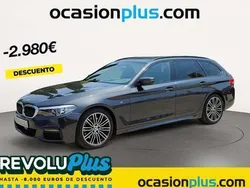 Gris Usado 2020 BMW 530 Familiar | 29.810 € (Buen precio)