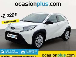 Blanco Usado 2023 Toyota Aygo Play Utilitario | 12.228 € (Precio justo)