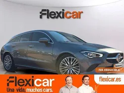 Gris / plata Usado 2019 Mercedes CLA200 Shooting Brake Familiar | 25.990 € (Buen precio)