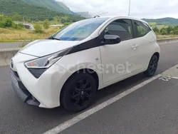 Blanco Usado 2021 Toyota Aygo X-play Utilitario | 10.990 € (Precio justo)