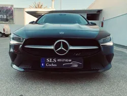 Negro Usado 2021 Mercedes CLA200 Shooting Brake Familiar | 24.999 € (Un poco caro)