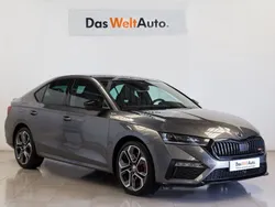 Color gris Usado 2022 Skoda Octavia RS Berlina | 37.990 €