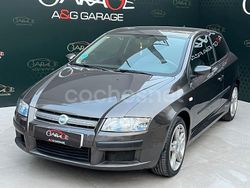 Gris / plata Usado 2007 Fiat Stilo Berlina | 4490 € (Caro)