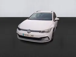 Blanco Usado 2021 VW Golf VIII Life Familiar | 16.800 € (Precio justo)