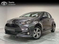 Gris / plata Usado 2024 Toyota Yaris Hybrid Active Berlina | 20.490 € (Precio justo)