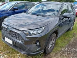 Beige Usado 2022 Toyota RAV4 Hybrid Business Edition SUV | 28.300 € (Buen precio)