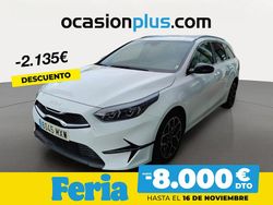 Blanco Usado 2025 Kia Ceed Style Familiar | 23.490 € (Precio justo)