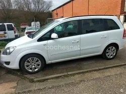 Blanco Usado 2013 Opel Zafira Family Monovolumen | 5900 € (Precio justo)
