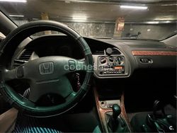 Gris / plata Usado 2002 Honda Accord LS Berlina | 1200 €